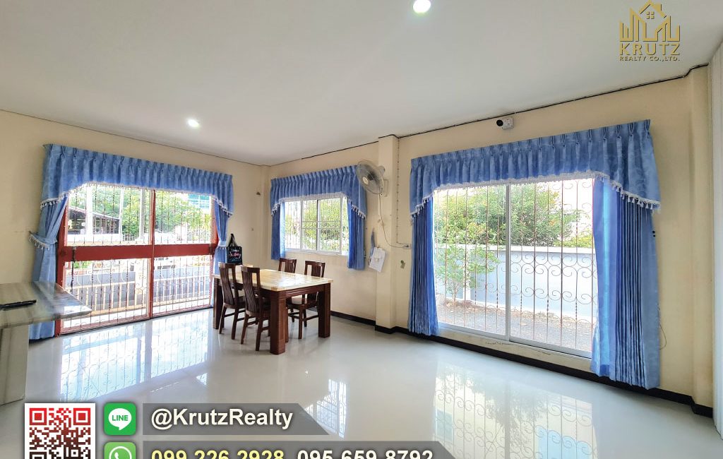 KRUK95036-004-1024