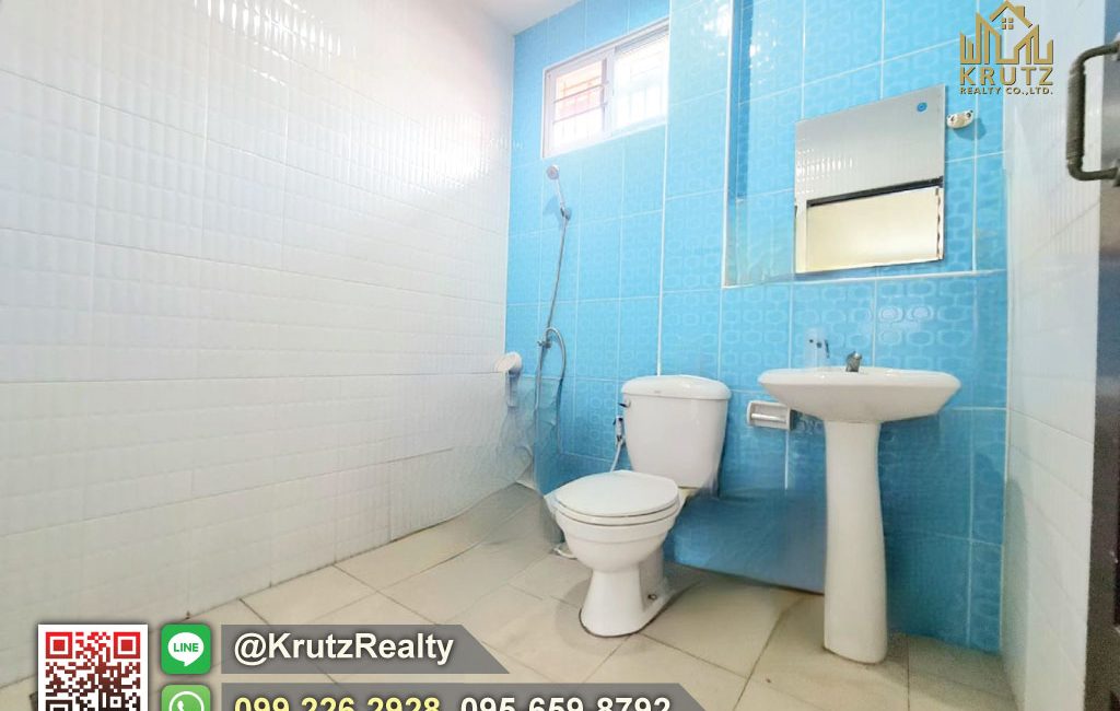 KRUK95036-017-1024